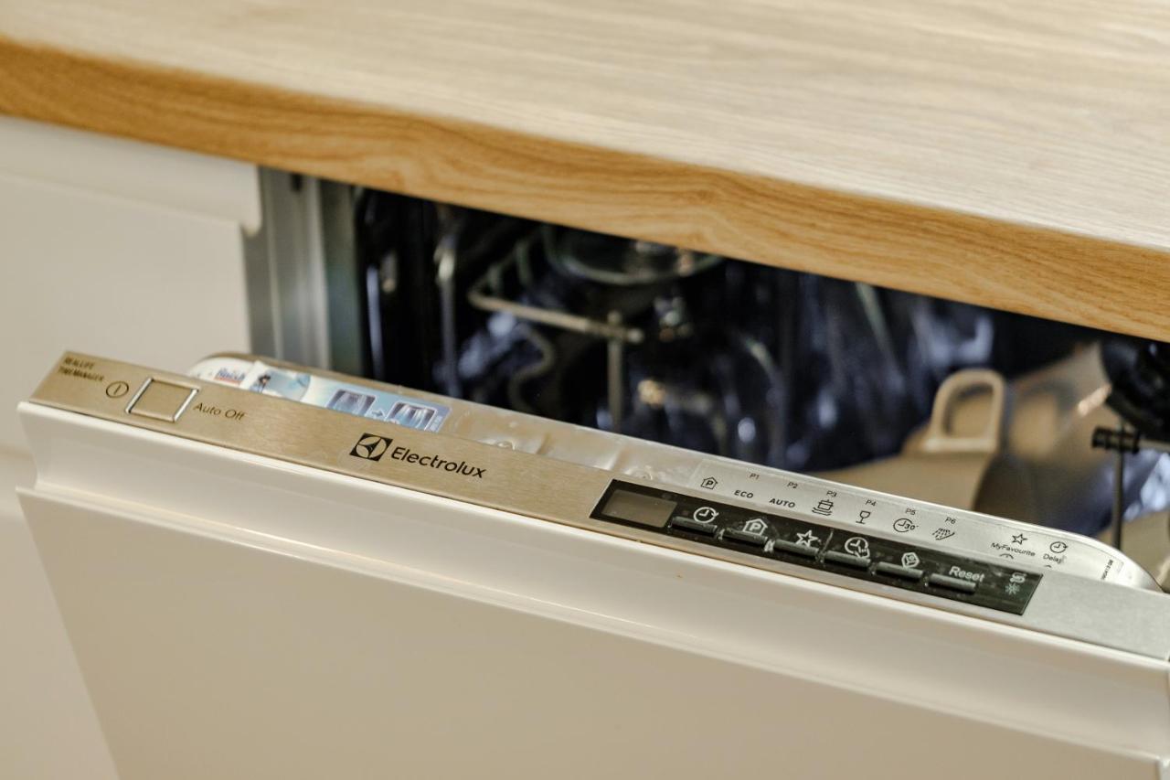 Apartment Wola, Wi-Fi, Smart Lock, Air Condition ワルシャワ エクステリア 写真