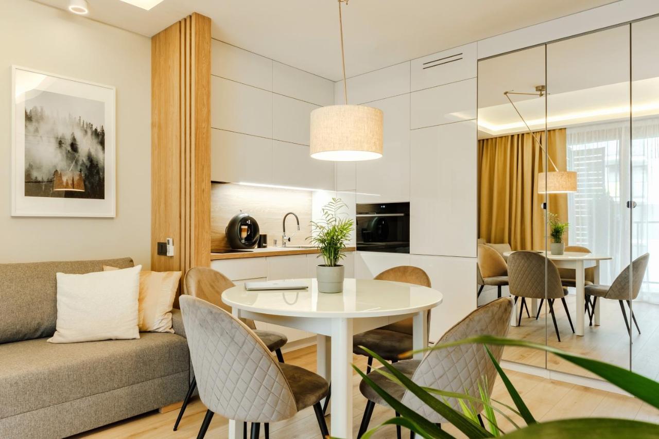 Apartment Wola, Wi-Fi, Smart Lock, Air Condition ワルシャワ エクステリア 写真