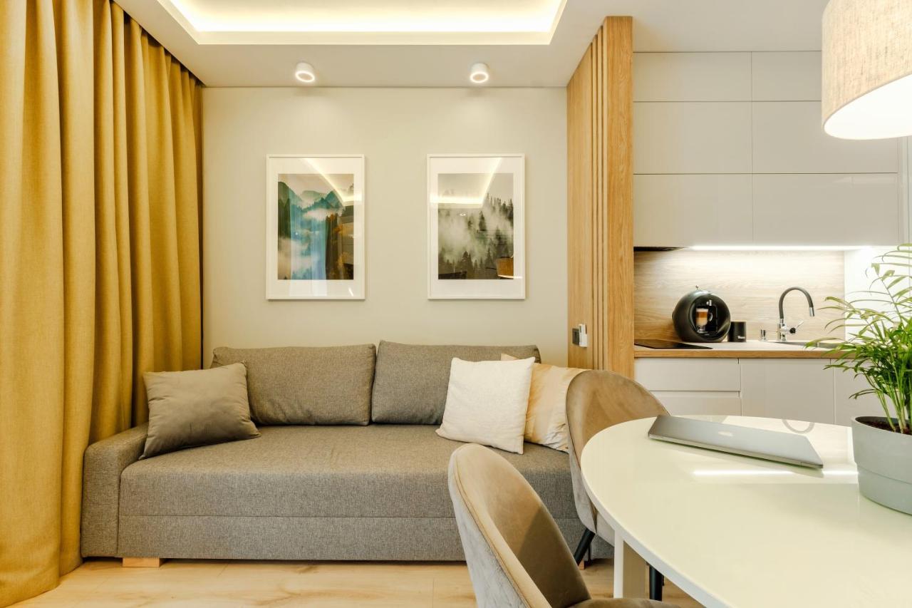 Apartment Wola, Wi-Fi, Smart Lock, Air Condition ワルシャワ エクステリア 写真