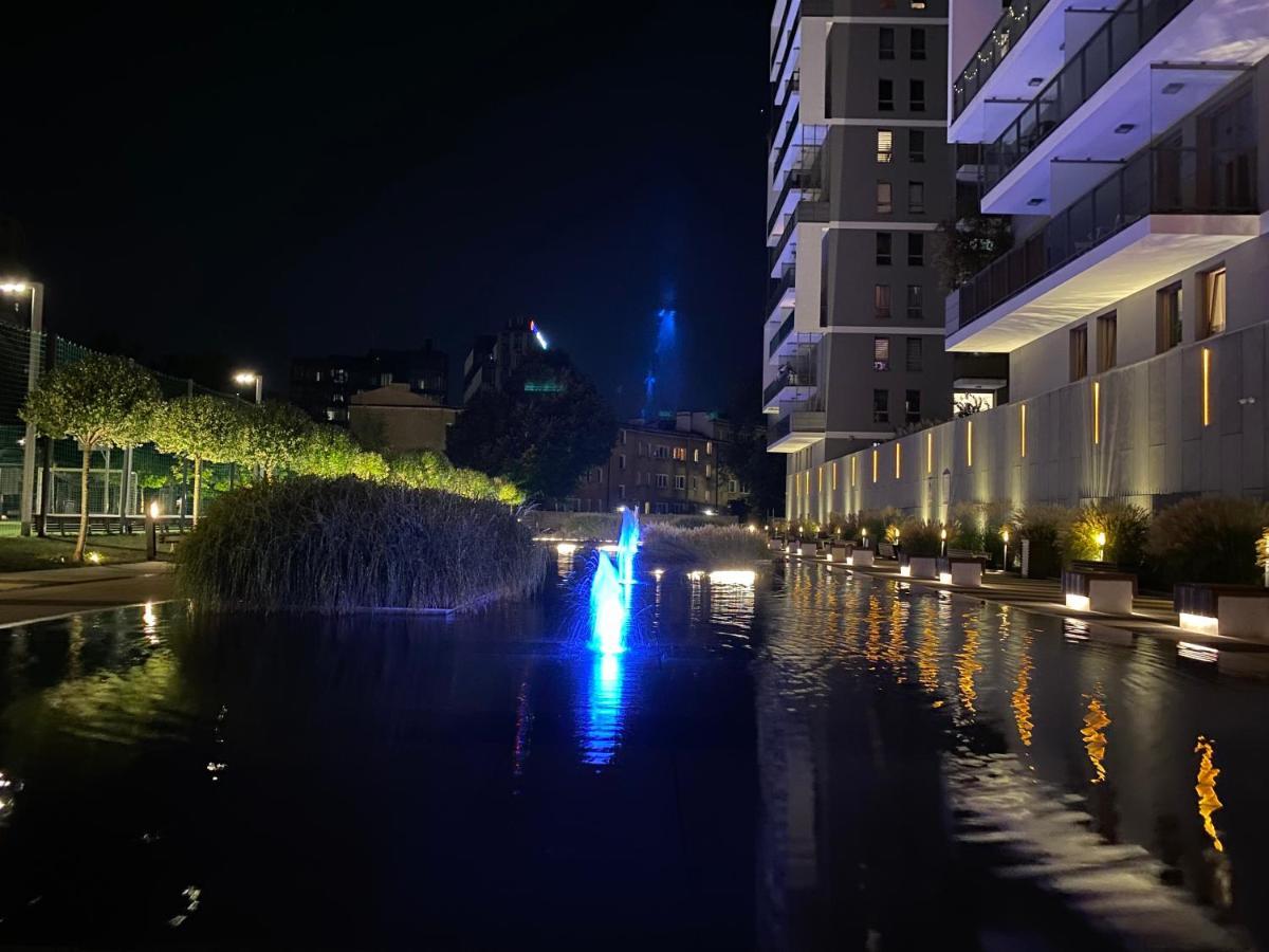 Apartment Wola, Wi-Fi, Smart Lock, Air Condition ワルシャワ エクステリア 写真
