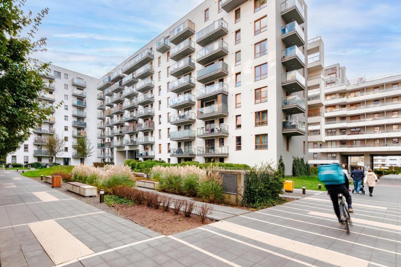 Apartment Wola, Wi-Fi, Smart Lock, Air Condition ワルシャワ エクステリア 写真