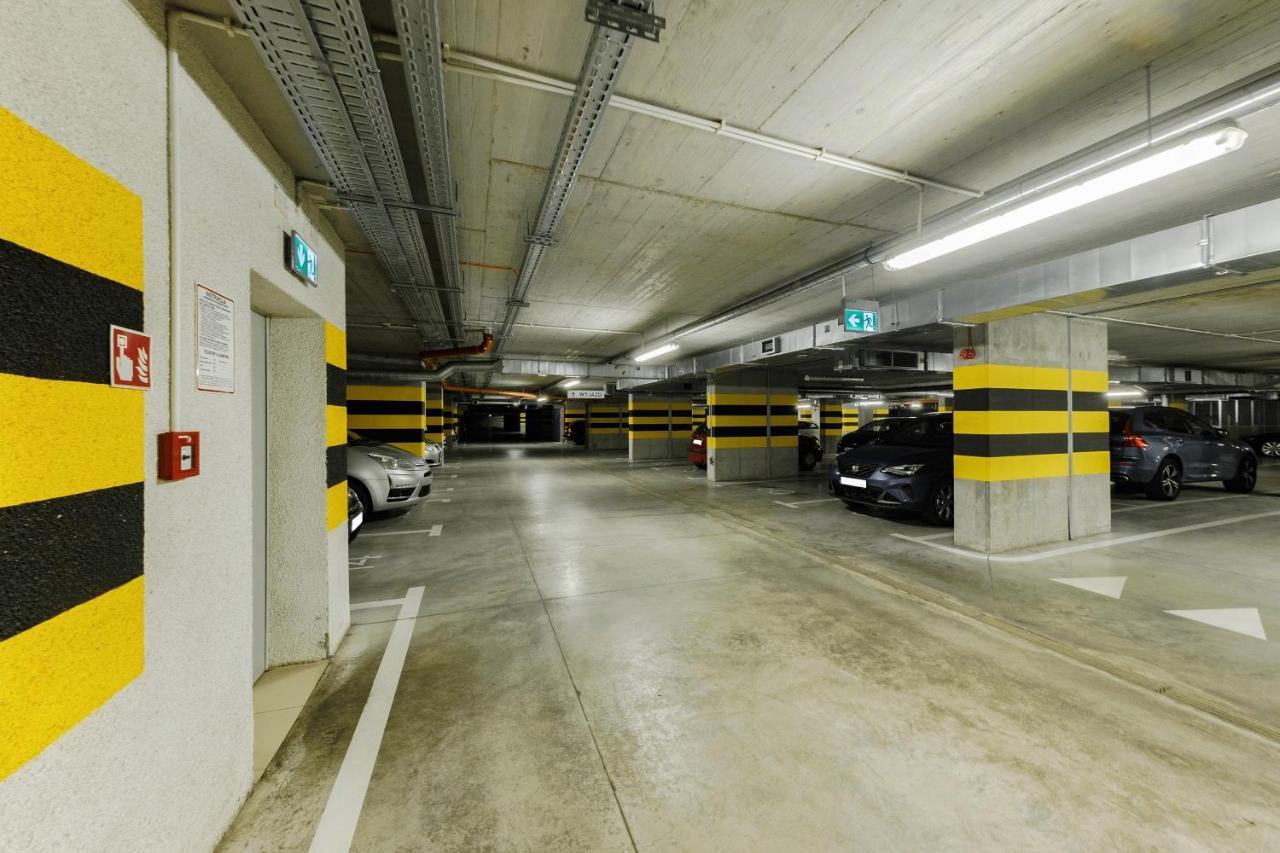 Apartment Wola, Wi-Fi, Smart Lock, Air Condition ワルシャワ エクステリア 写真